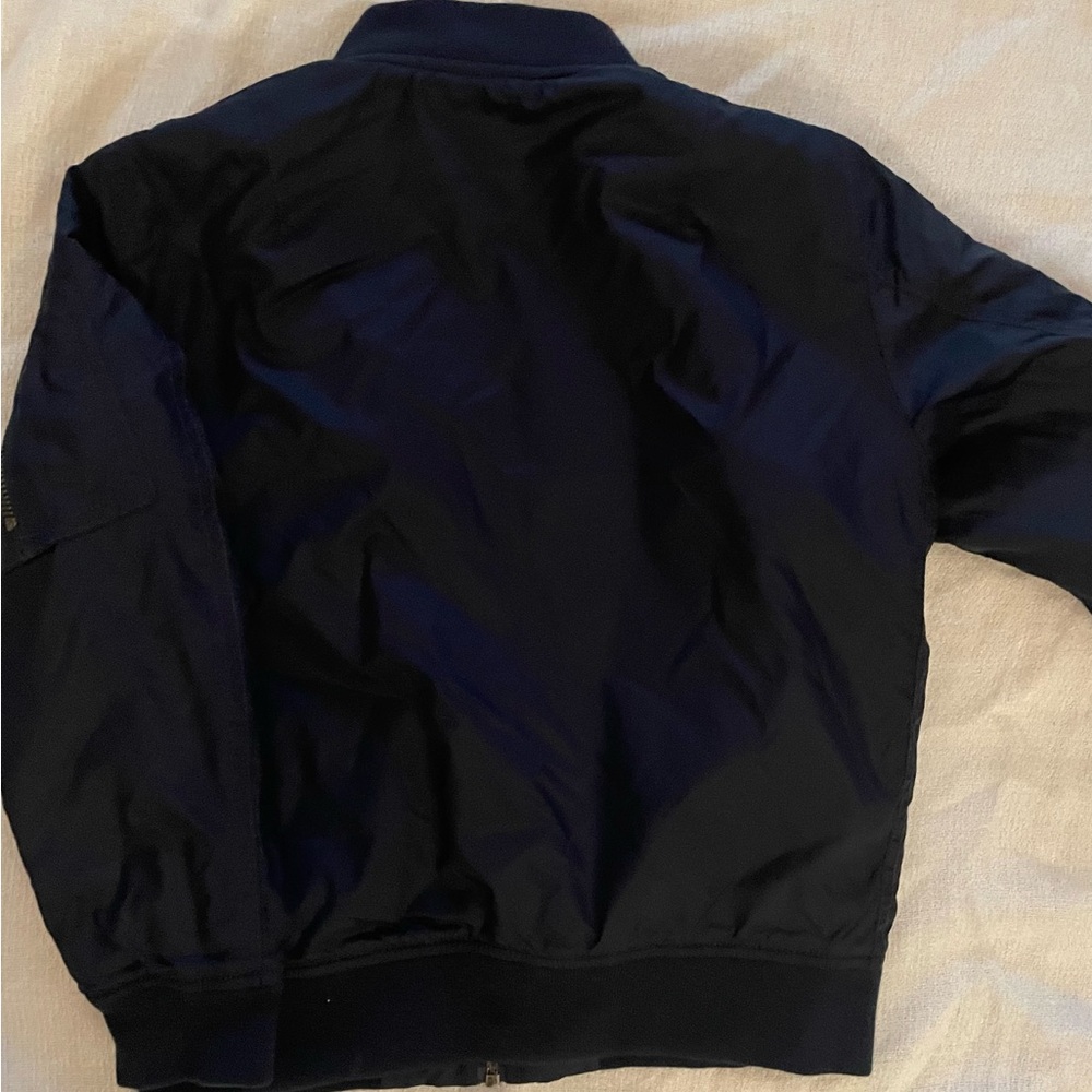 NEW Uniqlo Kids Bomber Style Jacket, US 5T, Unisex Boy Girl, Navy Lightweight. - Picture 4 of 6